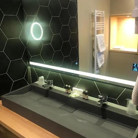 Logis Chez Camillou Hotel 3*