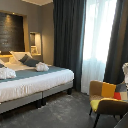 Logis Et Chez Camillou Hotell 3*