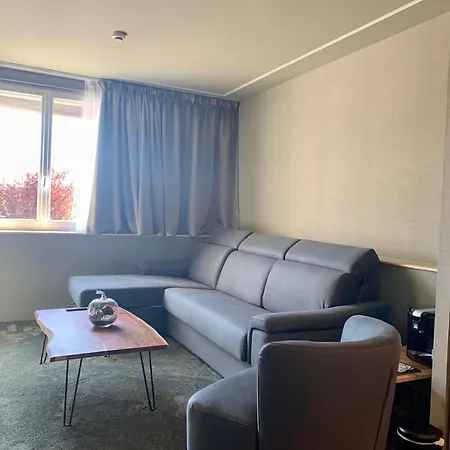 Hotel Logis Et Chez Camillou Aumont-Aubrac