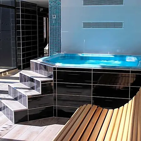 Logis Et Chez Camillou 3*