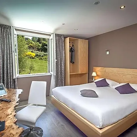Logis Et Chez Camillou Hotel 3*