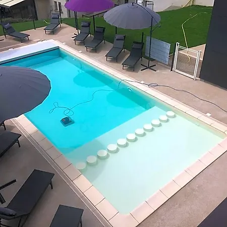 Logis Et Chez Camillou