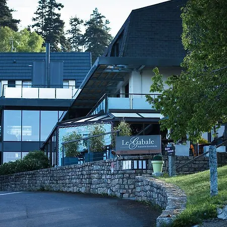 Logis Et Chez Camillou Hotel 3*