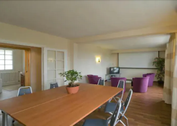 Logis Et Chez Camillou 3*